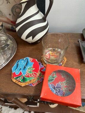 Vintage Floral Fabric Coasters Souvenir Set